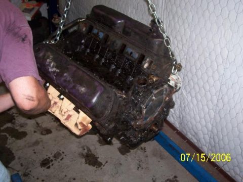 1987 Ford Bronco - Old engine is out...