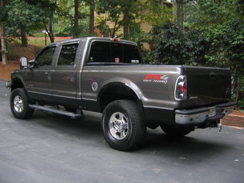 2005 Ford F-250 - Nice and clean!