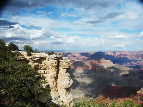2001 Mercury Grand Marquis - View of the Grand Canyon from the South Rim, showing vast geological strata.