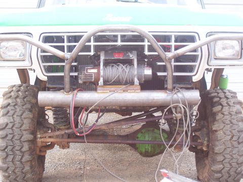 1978 Ford Bronco - closer