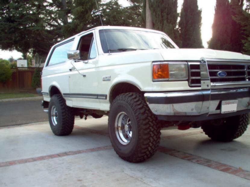 1990 Ford Bronco “The Beast”