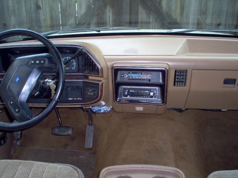 1990 Ford Bronco photo