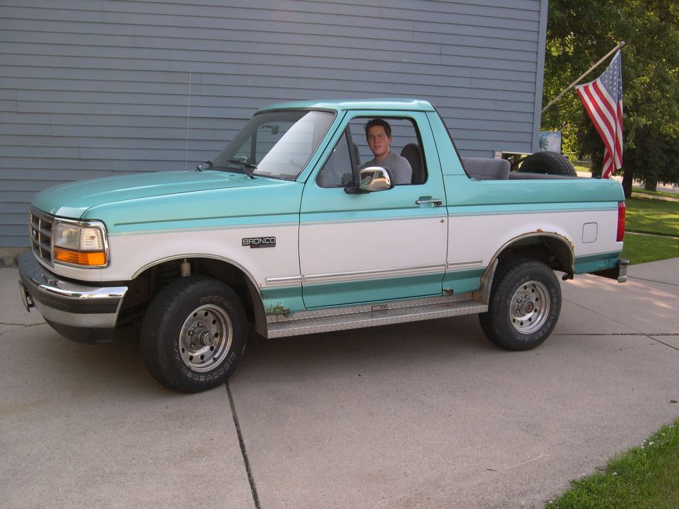 1994 Ford Bronco “Poseidon”