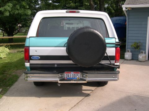 1994 Ford Bronco - Picture of the rear end afte covering that blasted rusted holed in the bottom middle of the tailgate.