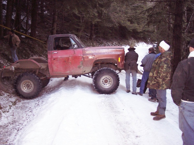 1976 GMC Sierra 2500 “TINK”