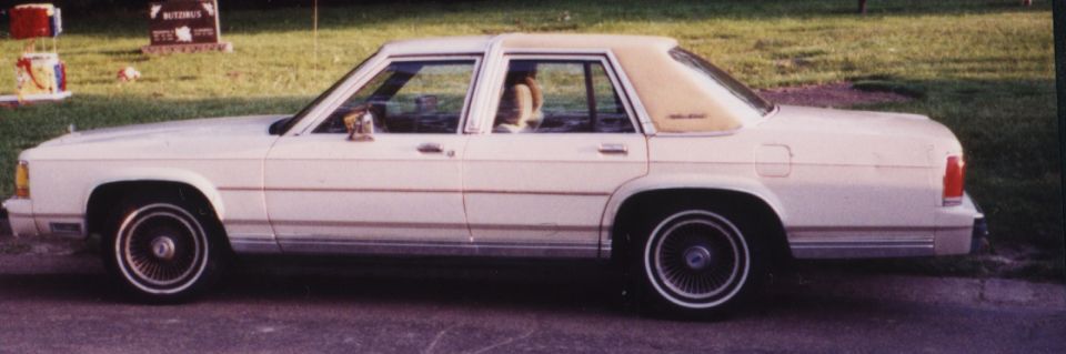 1988 Ford Crown Victoria LTD “My Vic”