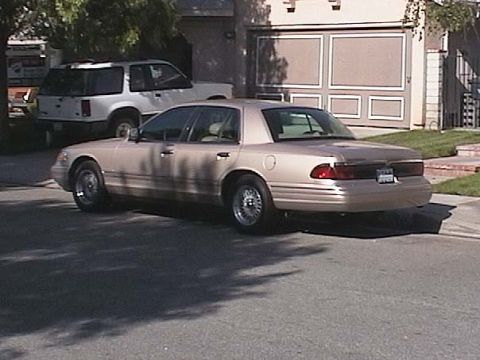 1997 Mercury Marquis photo