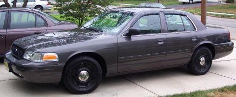 2003 Ford Crown Victoria - Finally, some beauty shots.