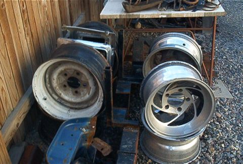 1986 Ford Bronco - steel 16.5 x10 and aluminum 15x8