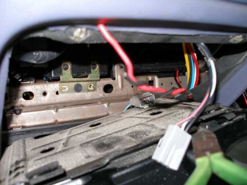 2001 Ford Crown Victoria - Here is the wiring for the additional 12V outlet.