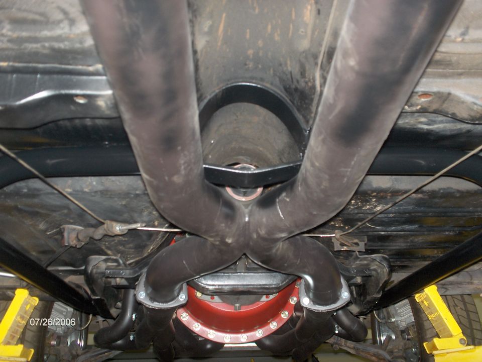 Just trying to get another view of the drive shaft loop.
