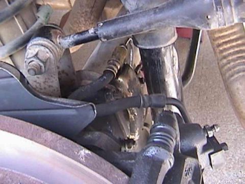1989 Ford Mustang - And last but not least the last braket shot. someone has to know where this piece of crap goes!