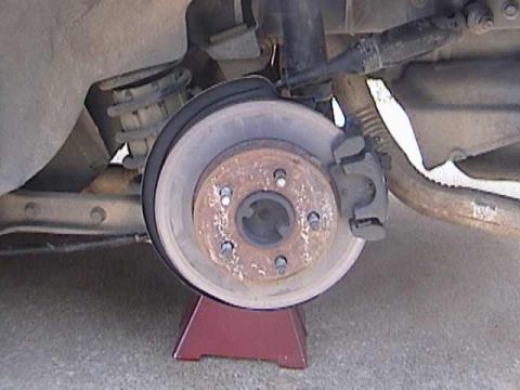 1989 Ford Mustang - Here is a finished shot of the rear with 5 lugs and without those horrible drums.