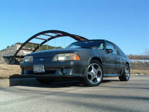 1989 Ford Mustang - This coupe's body style suggests a model year around 1987, not 1989.