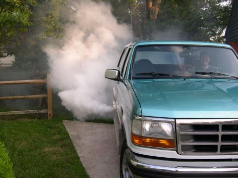 1994 Ford Bronco - A little smokin action due to the beautiful seafoam!