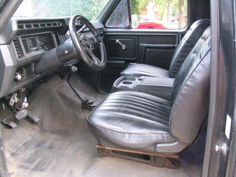 1983 Ford Bronco photo