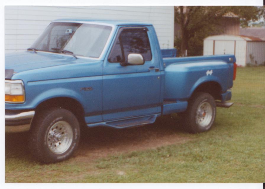 1992 Ford F-150 “Blue Thunder”