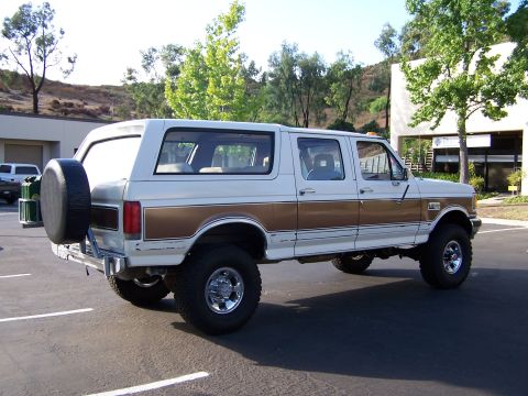 1988 Ford C-350 (Centurion Conversions) - This is a 1987 Ford Bronco Centurion Conversion, not a 1988 model.
