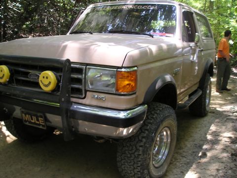 1996 Ford Bronco - This 1996 Ford Bronco is equipped for off-road adventures with its lifted suspension and aggressive tires.