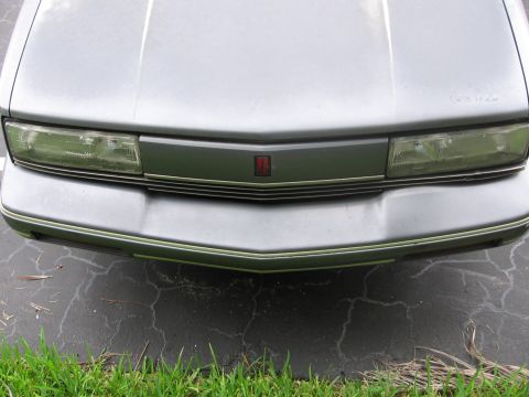1991 Oldsmobile Calais - Finally one with no rust. The front end. Bad shot, I know. This was the last shot of the day, it was hot and I was done being out in it.