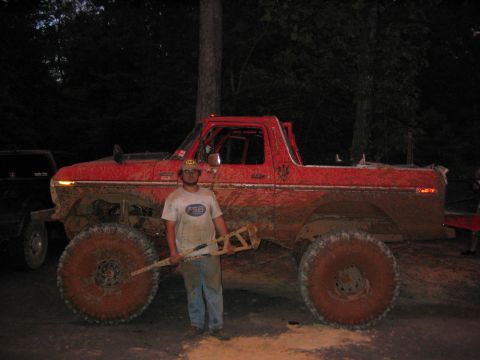 1979 Ford Bronco - holdin my trackbar that i ripped off.... dont know how i did it tho...