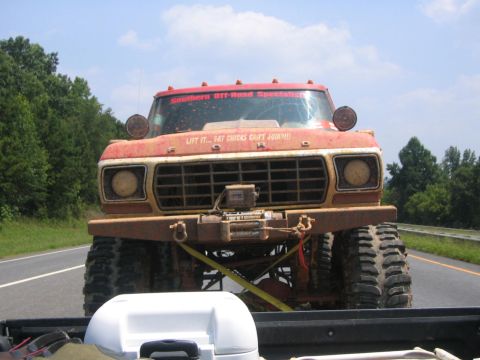 1979 Ford Bronco - bronco on the trailer...