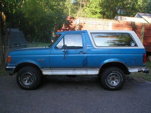 1989 Ford Bronco photo