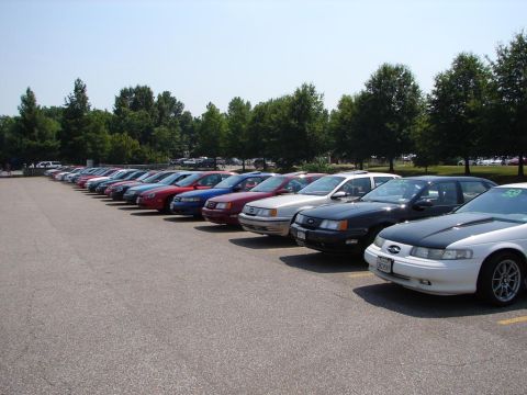 1992 Ford Taurus - SHOs at Graceland