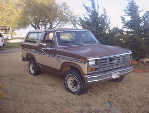 1985 Ford Bronco photo