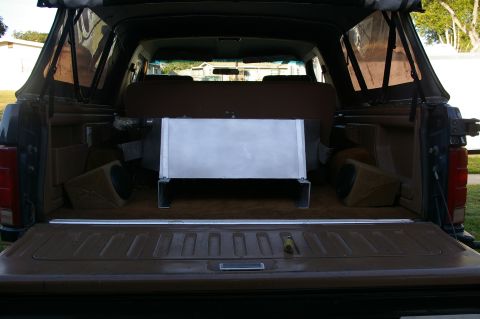 1986 Ford Bronco - Tank in place with interior intact