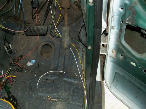 1983 Ford Bronco - wiring for rear of truck (back-up lights, brake lights, taillights and RR turnsignal) will run under edge of carpet and down sill.....quick…