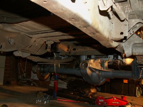 1983 Ford Bronco - Rockcrusher Dana 60 rear end....nice and solid and great shape