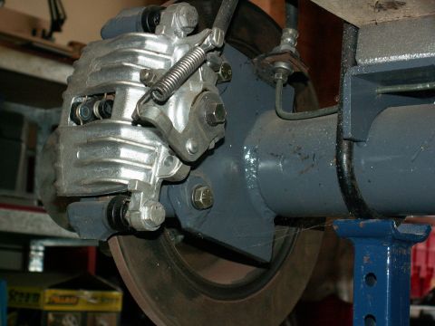 1983 Ford Bronco - rear disc brake conversion using Australian sourced calipers.