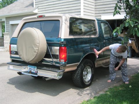 1996 Ford Bronco - Touching Up