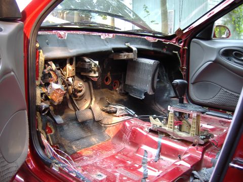 1998 Ford Taurus - Interior of a 1998 Ford Taurus with the dashboard disassembled for repairs.