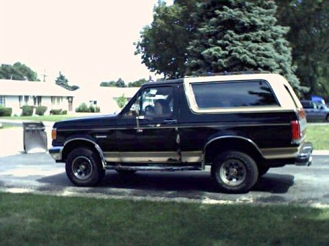 1989 Ford Bronco photo