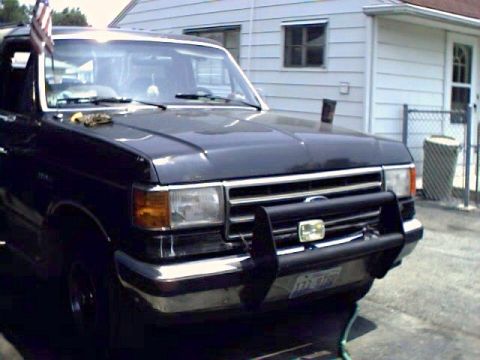 1989 Ford Bronco photo