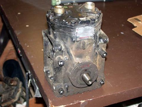1996 Ford Bronco - My soon to be *OBA* compressor. Price... Free!! Thanks to a buddy of mine. He gave me this outta' a late 70's bronco..