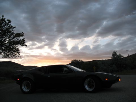 1972 DeTomaso Pantera photo