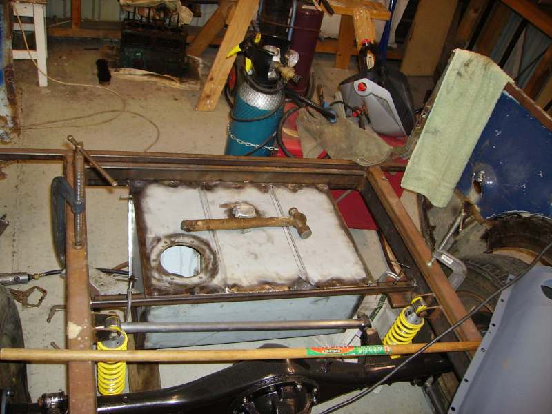 Assembled tank in chassis