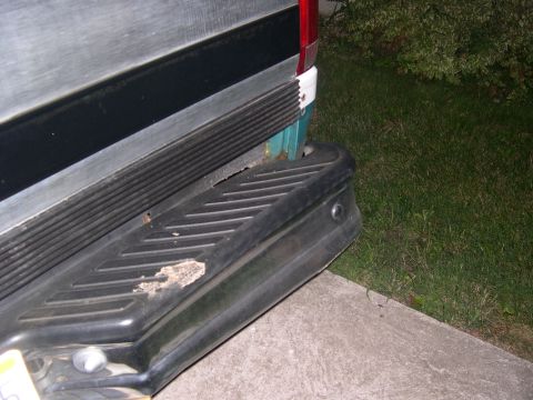 1994 Ford Bronco - My bumper being bent because that was the only thing I could access with a tow rope because I haven't installed tow hooks!