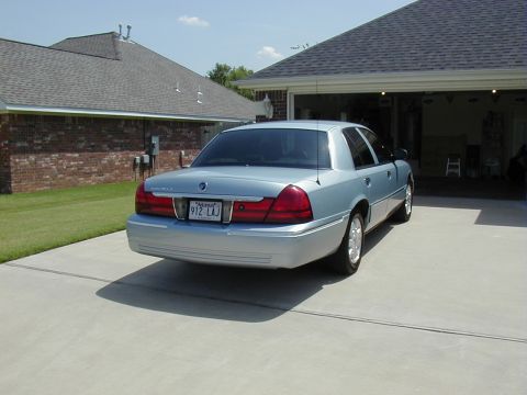 2005 Mercury Grand Marquis photo