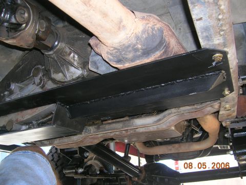 1985 Ford Bronco - Underside view of a vehicle's transfer case skid plate, with a date stamp of 08.05.2006.