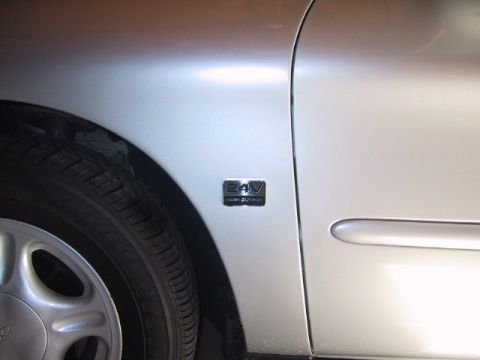 1999 Ford Taurus - new badge 1.