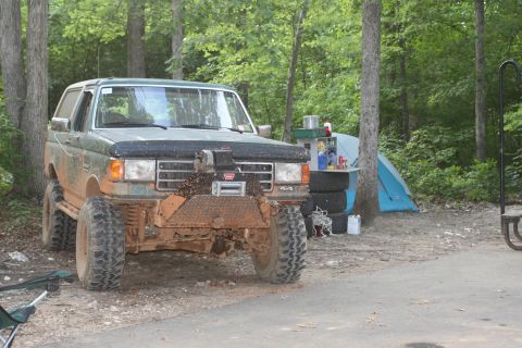 1990 Ford Bronco - Camp