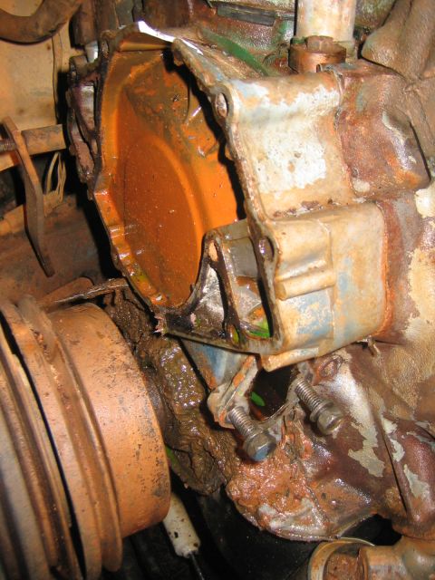 1979 Ford Bronco - does that whole damn cover go all the way down to the bottom....... sigh........ shouldnt have hit it so hard...