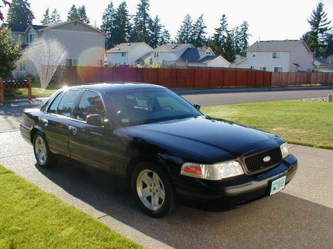 2002 Ford Crown Victoria