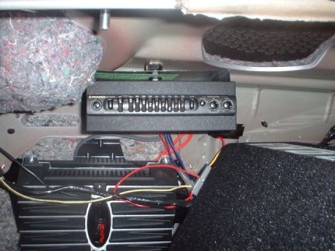 1993 Ford Taurus - Pioneer sub EQ installed