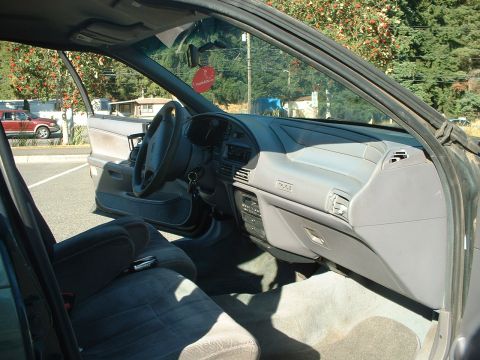 1995 Ford Taurus photo