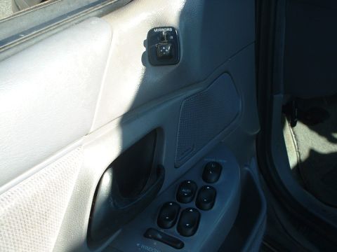 1995 Ford Taurus photo